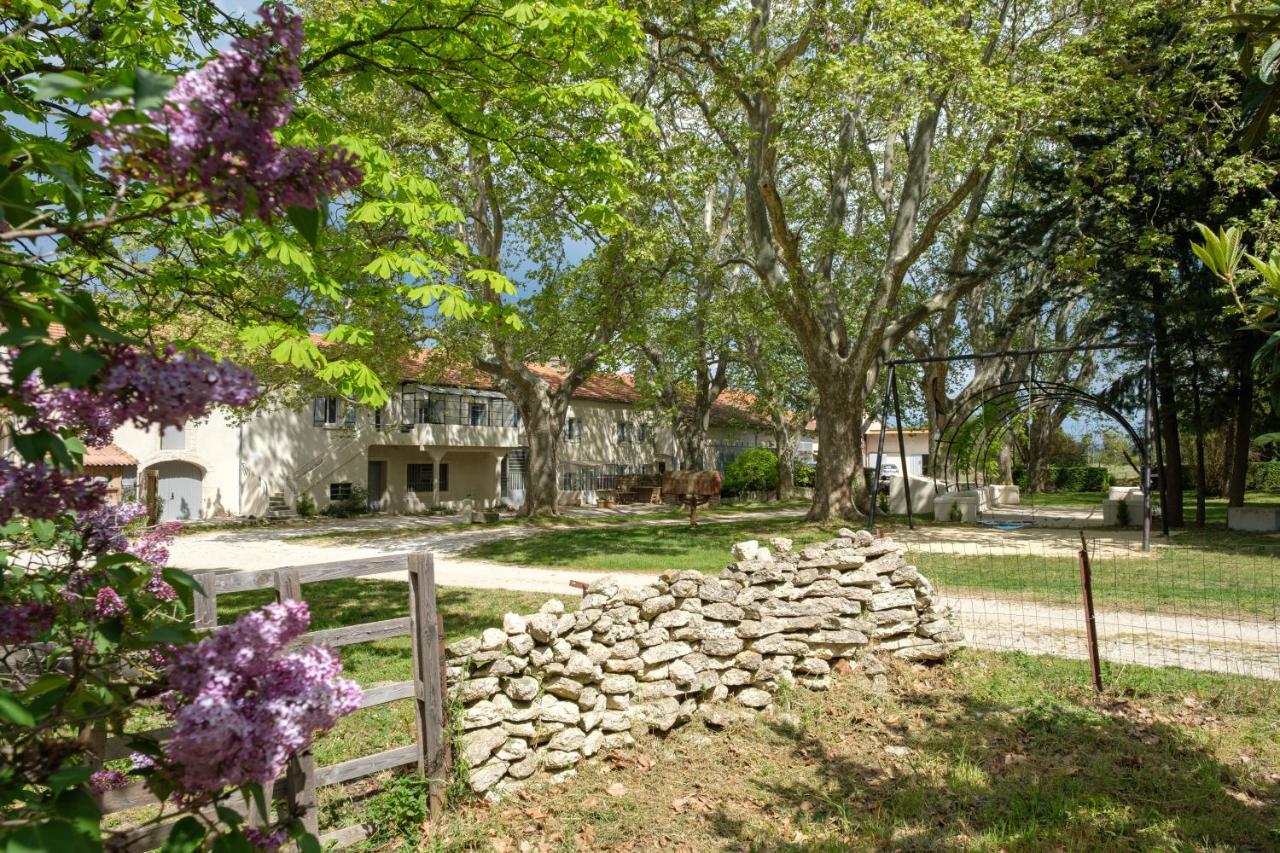Mas Neuf De Romanin : Mas Provencal Familial Saint-Remy-de-Provence Exterior photo