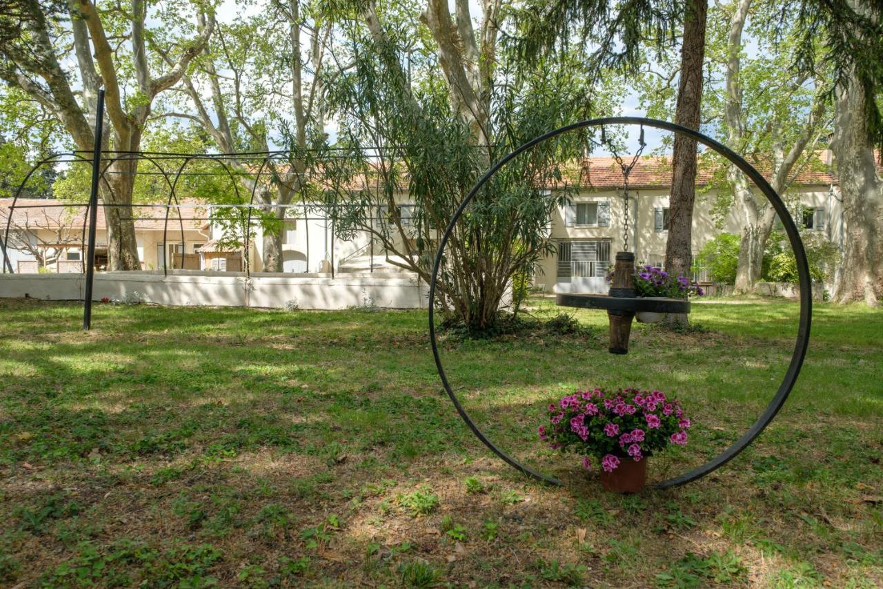 Mas Neuf De Romanin : Mas Provencal Familial Saint-Remy-de-Provence Exterior photo