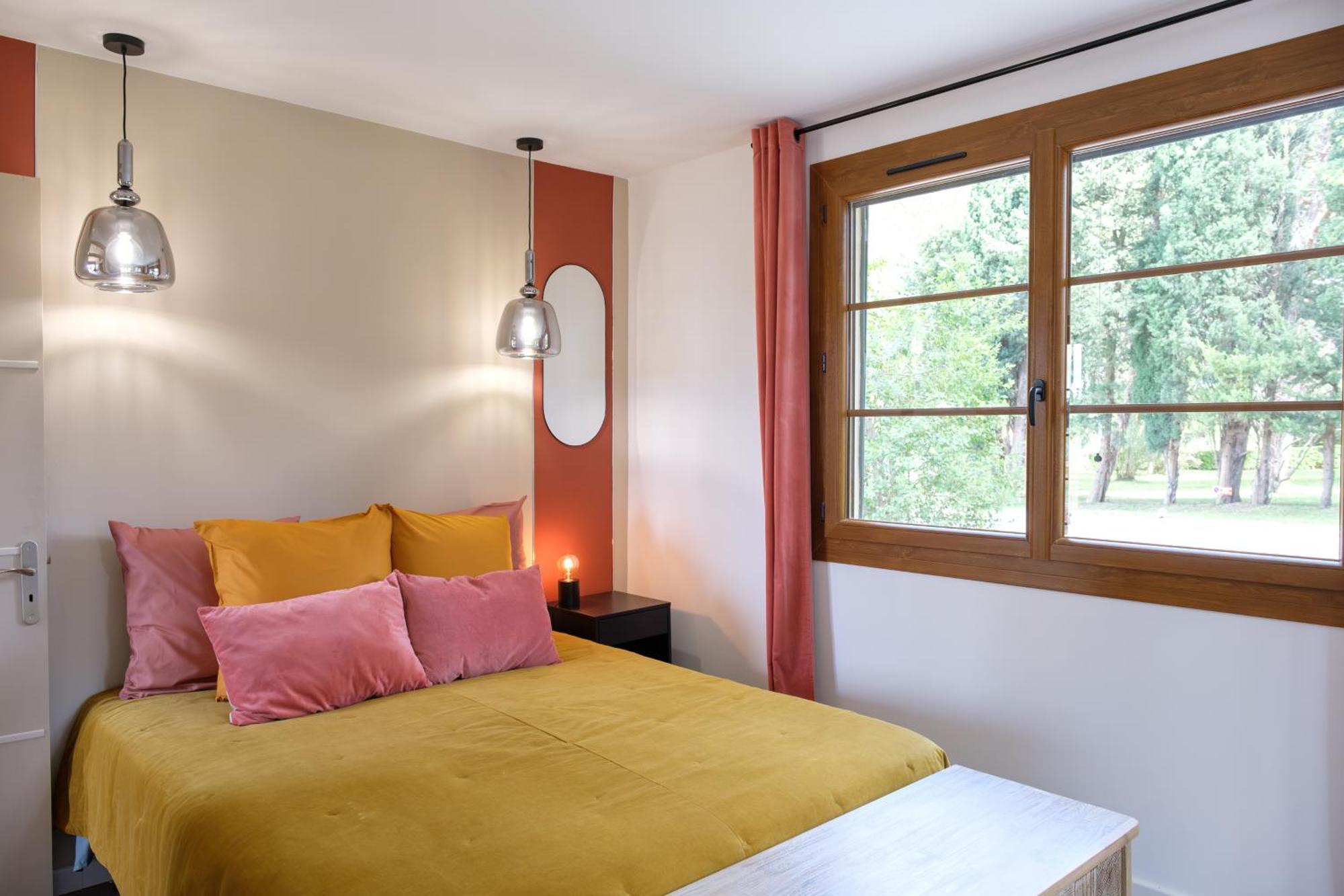 Mas Neuf De Romanin : Mas Provencal Familial Saint-Remy-de-Provence Room photo